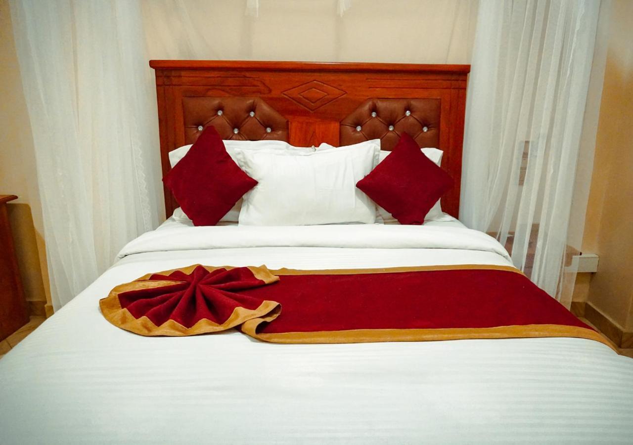 Senator Hotel Arusha Bagian luar foto