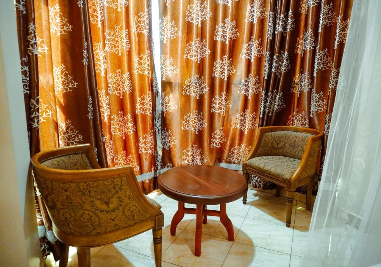 Senator Hotel Arusha Bagian luar foto